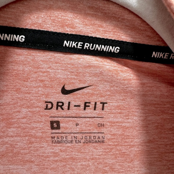 Woman’s Nike Dri-fit, UV protection 1/4 zip running top. Nike Swift Element, EUC - Picture 2 of 7